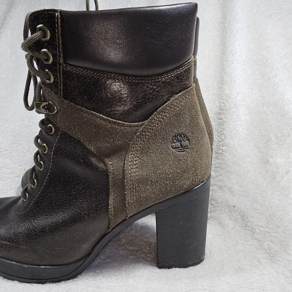 Timberland Women's Brown Leather Ankle Boots - Picture 2 of 14